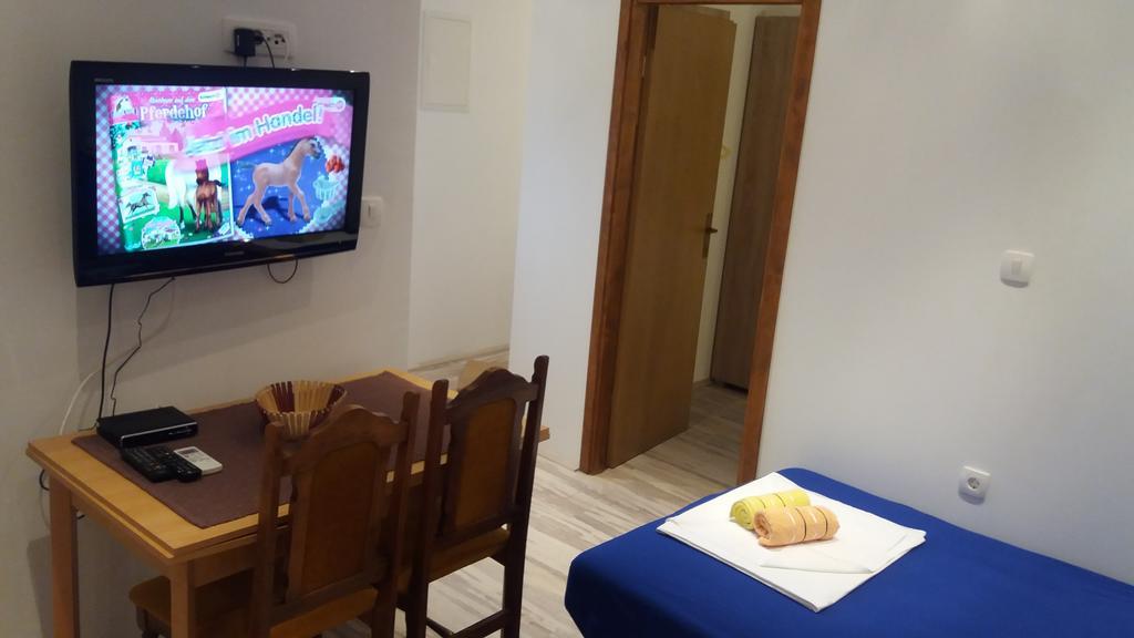Apartment Cvijanovic Ploce  Ngoại thất bức ảnh